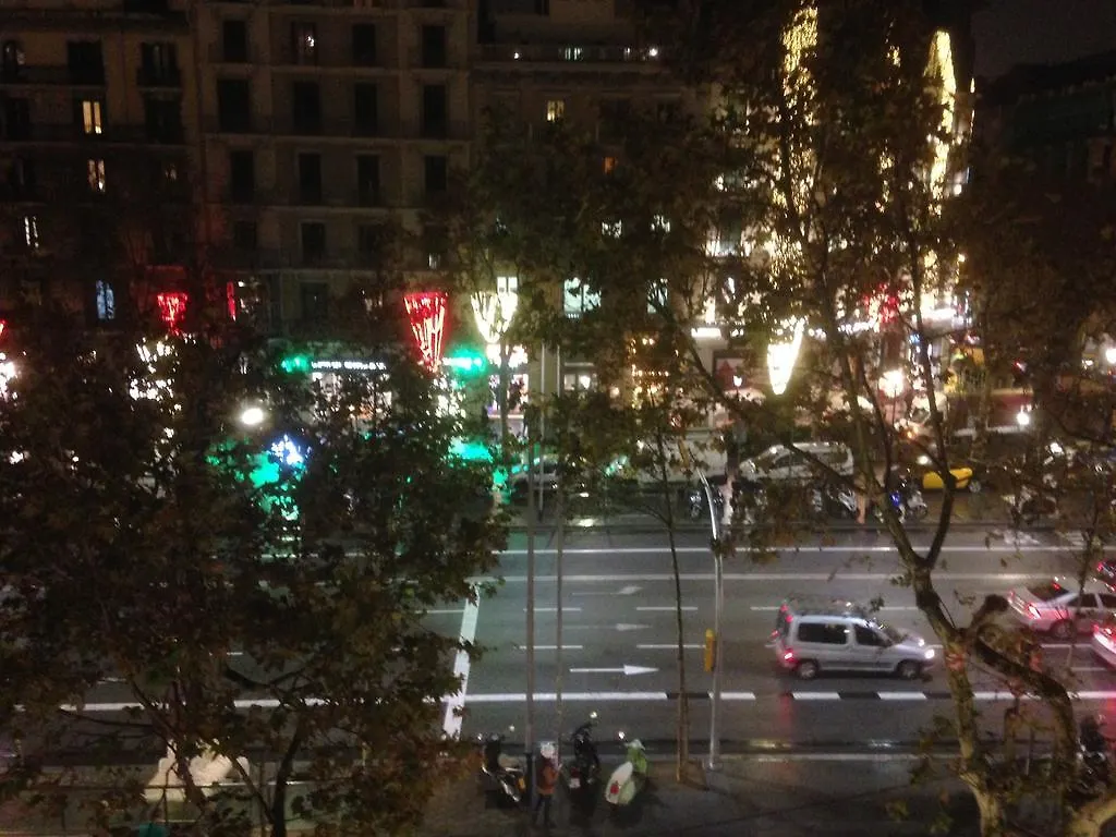 Hostalin Barcelona Passeig De Gracia 3*,